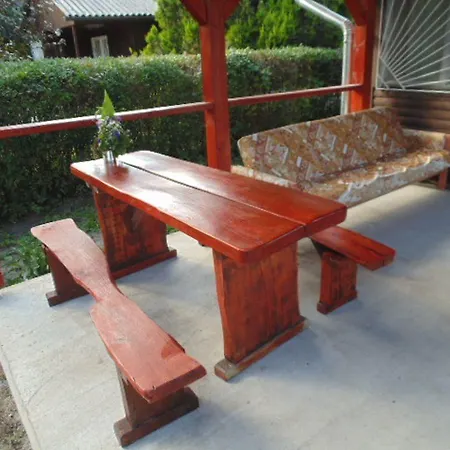 Prázdninový dům 3 Szobas Fahaz Nyaralo