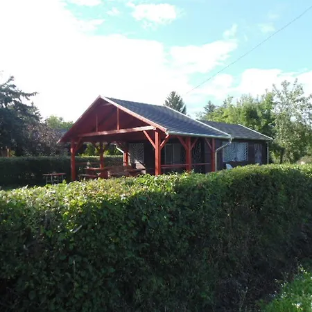 3 Szobas Fahaz Nyaralo Ferienhaus