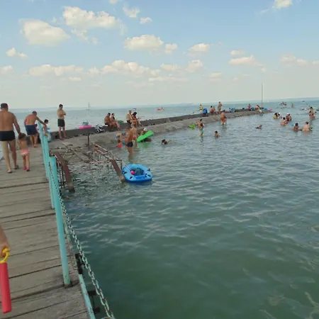 3 Szobas Fahaz Nyaralo