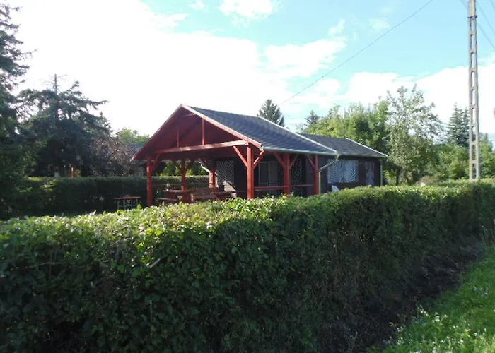 3 Szobas Fahaz Nyaralo Feriehus