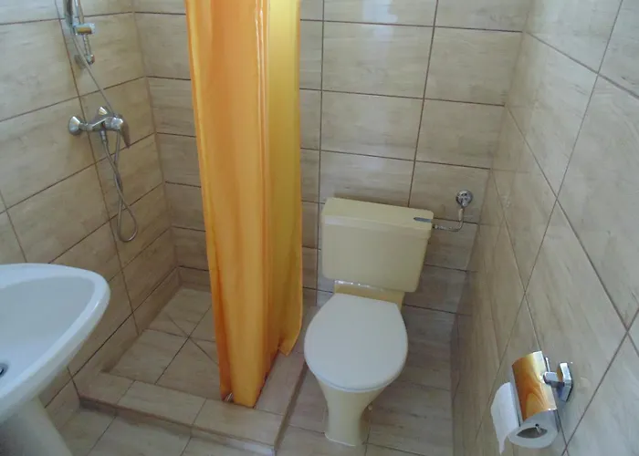 別荘 3 Szobas Fahaz Nyaralo *