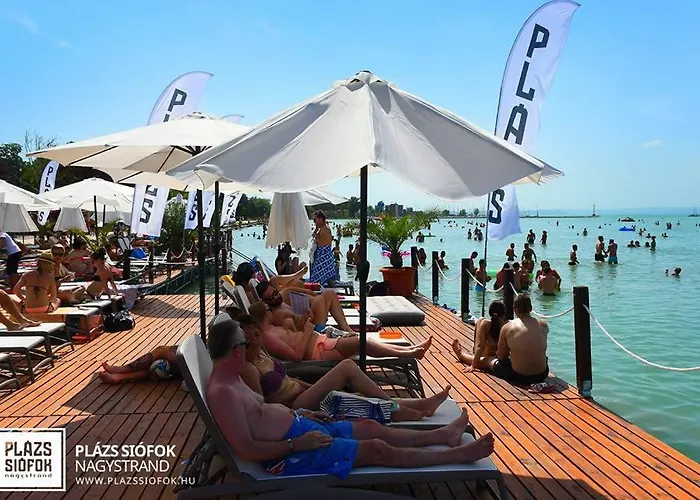 3 Szobas Fahaz Nyaralo シオーフォク